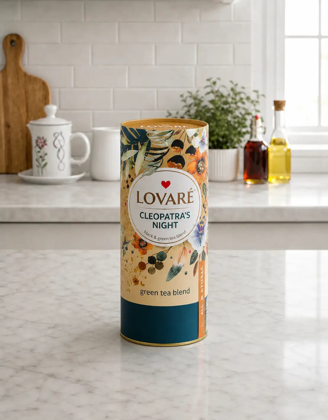 Чай у тубусі Cleopatra's Night Lovare 80 г