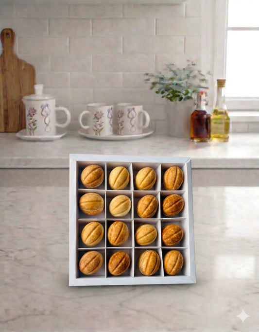 Walnut-Shaped Cookies with Condensed Milk (10 pcs)